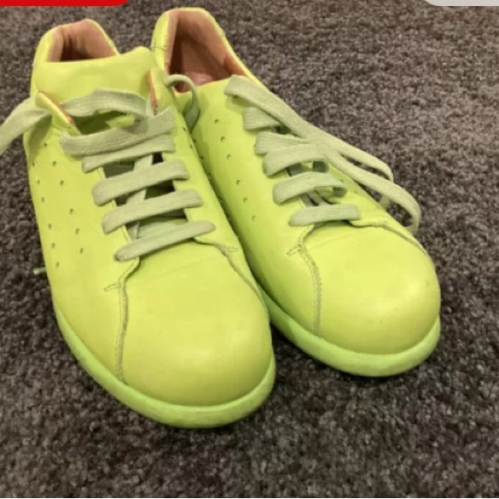 Lime green Camper